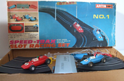 Speed-Trax - Slot racing set No. 1
